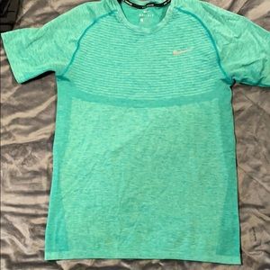 Nike Dri-fit Running Tee-shirt (Men's Medium)